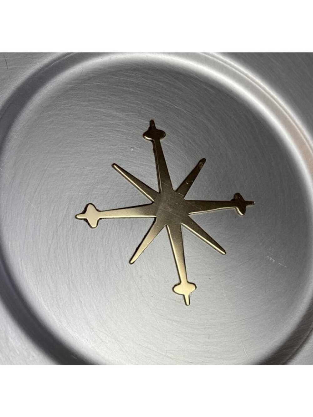MCM Mirro Medallion Atomic Starburst Round Serving Tray Wood Handles 17" USA - Picture 6 of 6